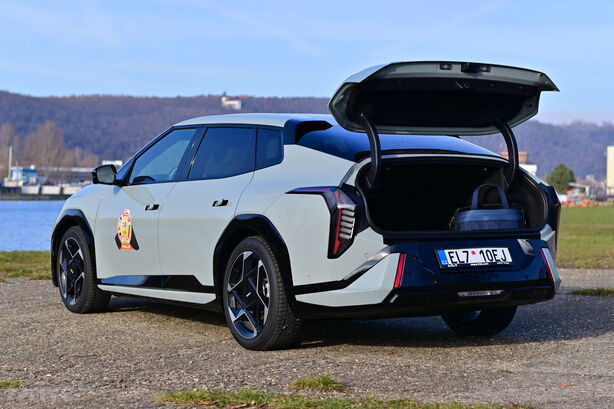 Kia EV4 Fastback