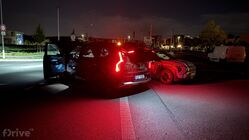 Kia EV9 nabíjí Kiu EV3 přes V2L