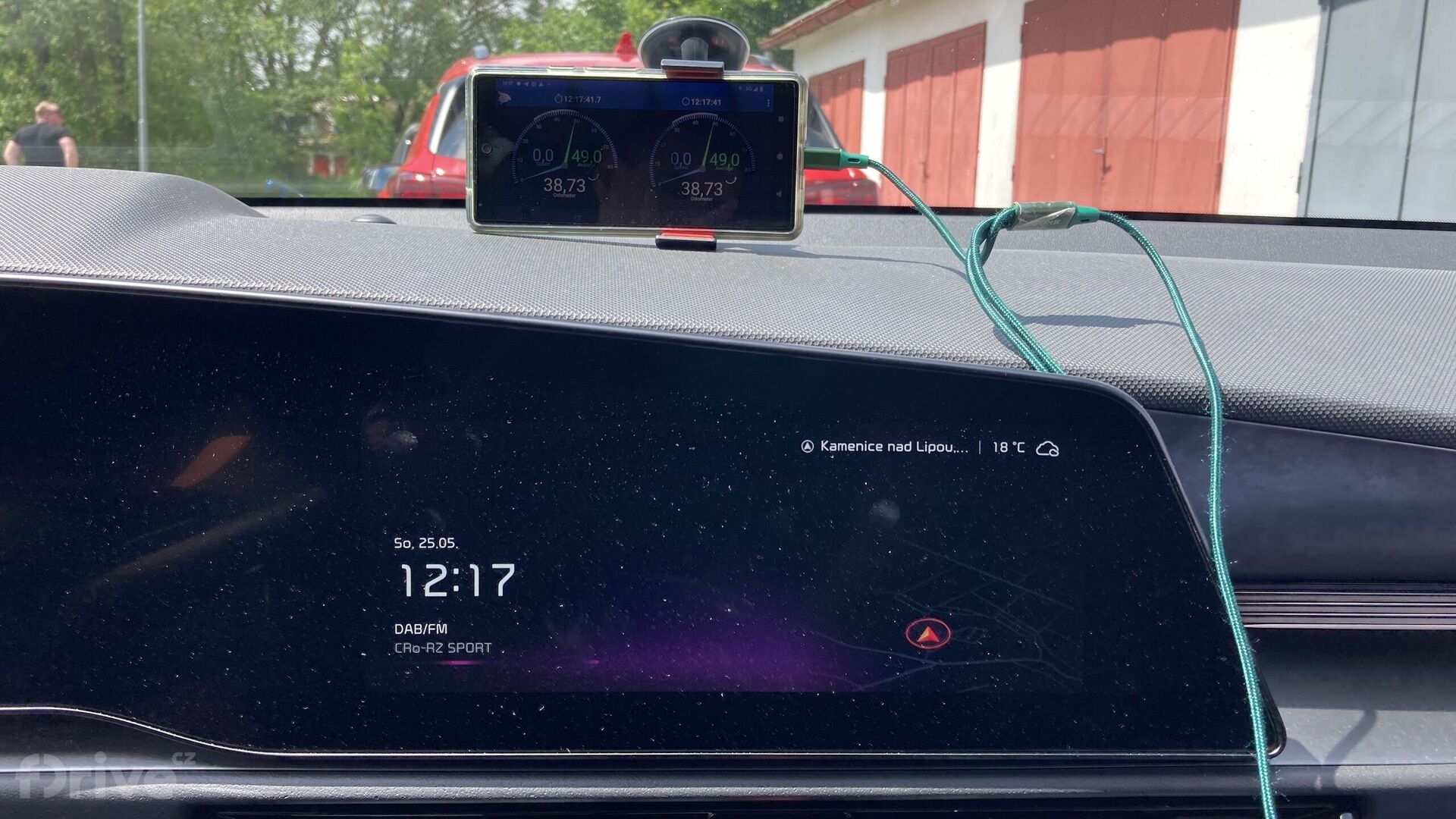 Kia Niro EV a aplikace Rabbit během EcoRace 2024