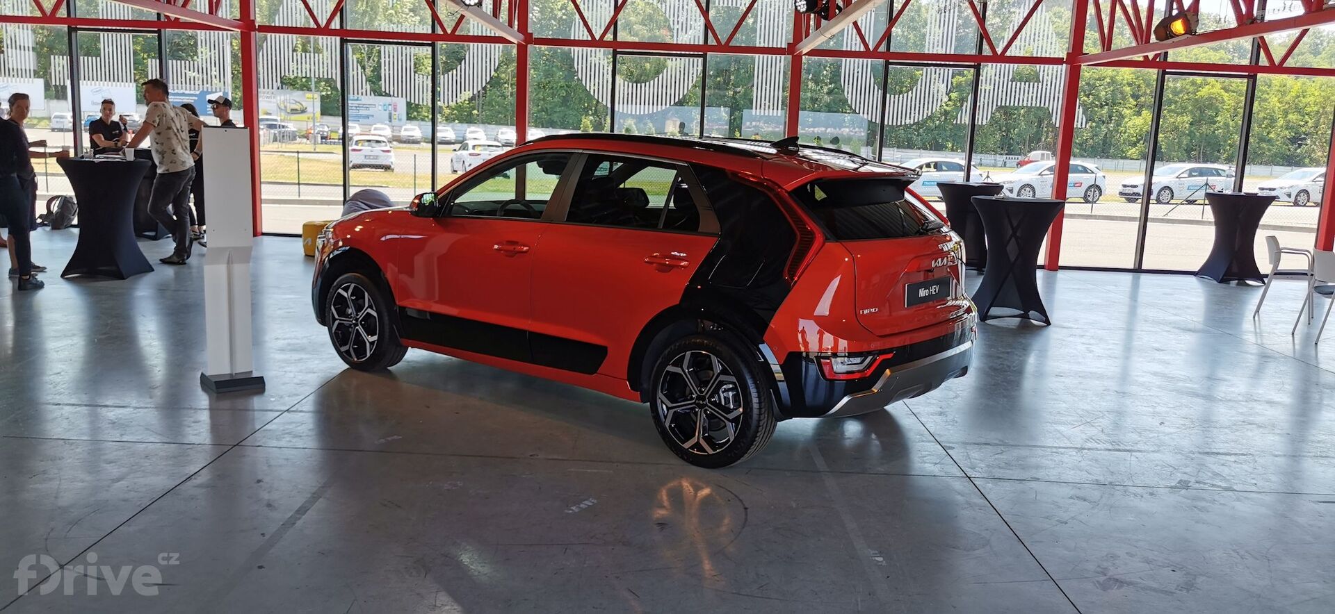 Kia Niro HEV (hybrid)