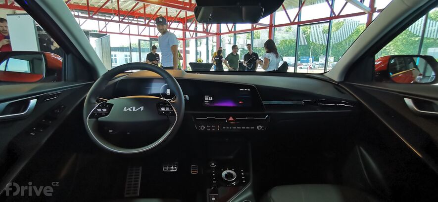 Kia Niro HEV (hybrid)