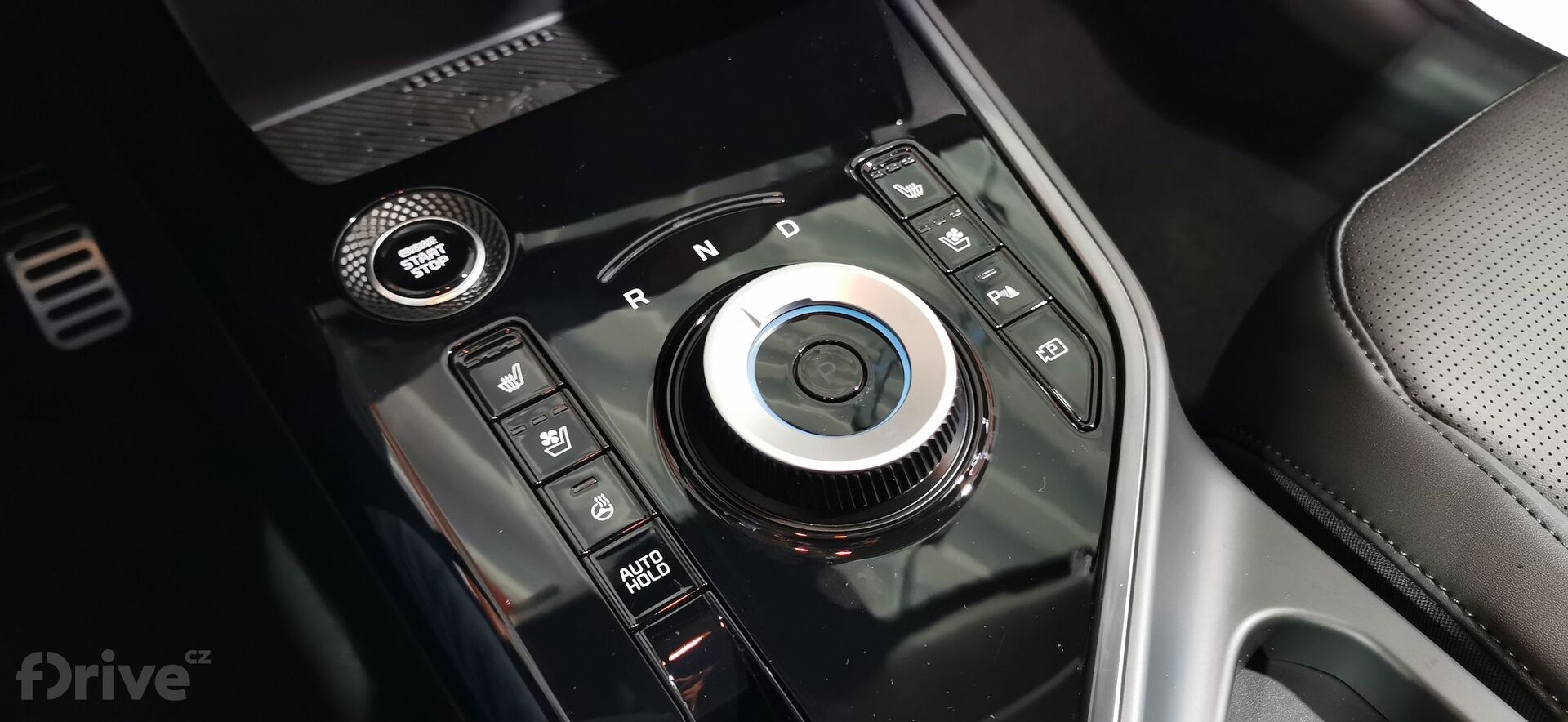 Kia Niro HEV (hybrid)