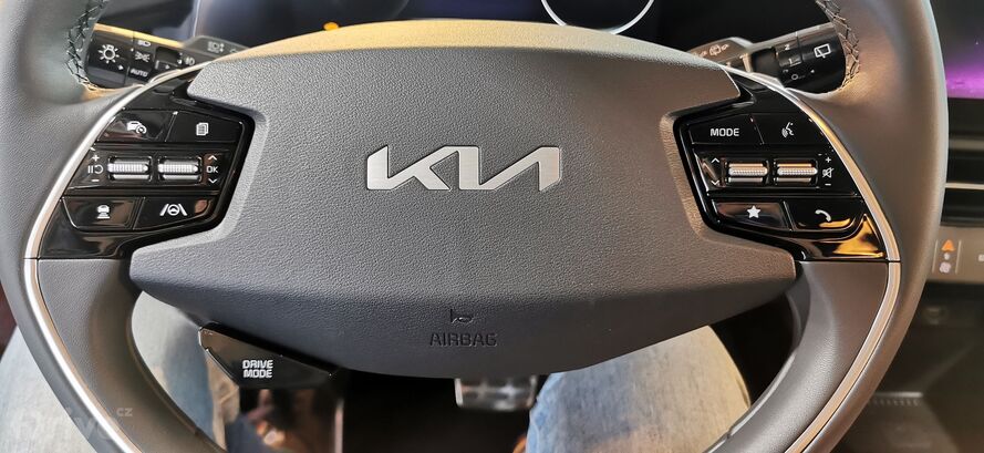 Kia Niro HEV (hybrid)