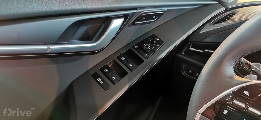 Kia Niro HEV (hybrid)