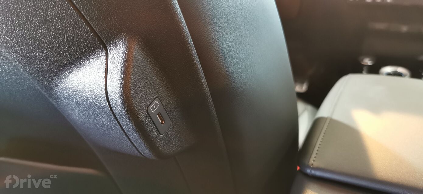 Kia Niro HEV (hybrid)