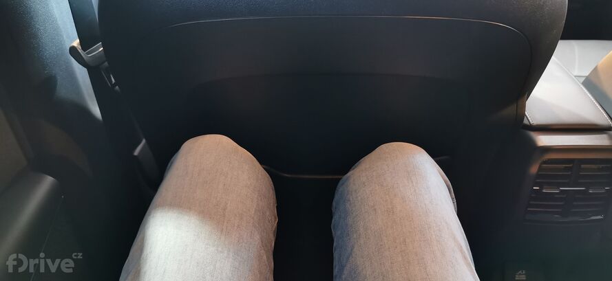 Kia Niro HEV (hybrid)