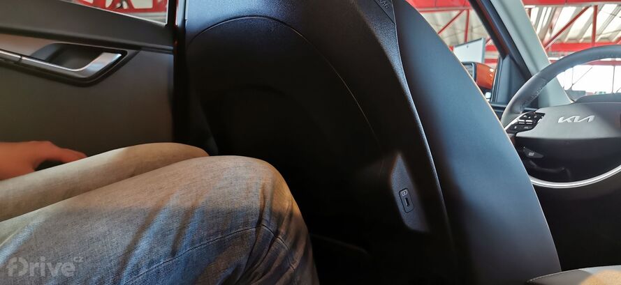 Kia Niro HEV (hybrid)