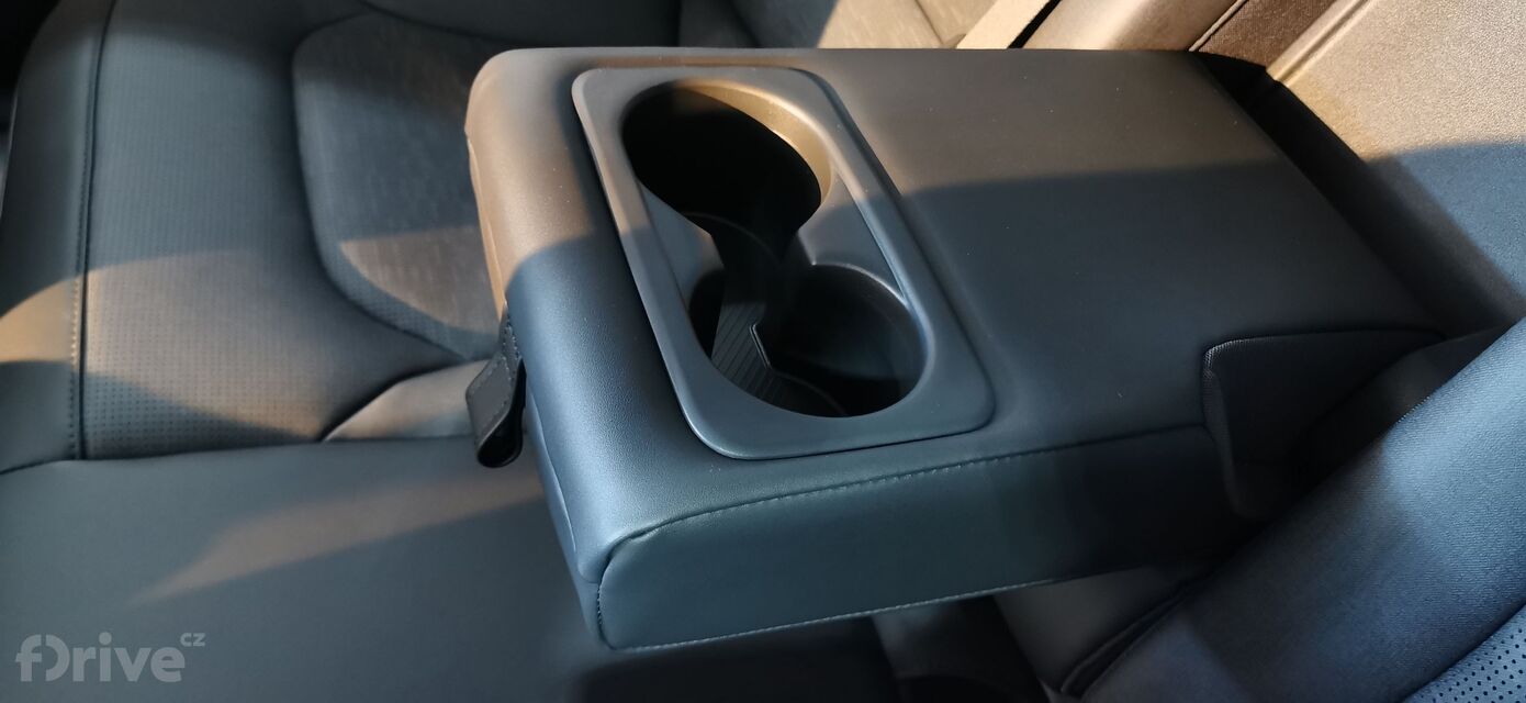 Kia Niro HEV (hybrid)