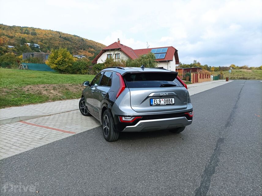 Kia Niro PHEV (2023)