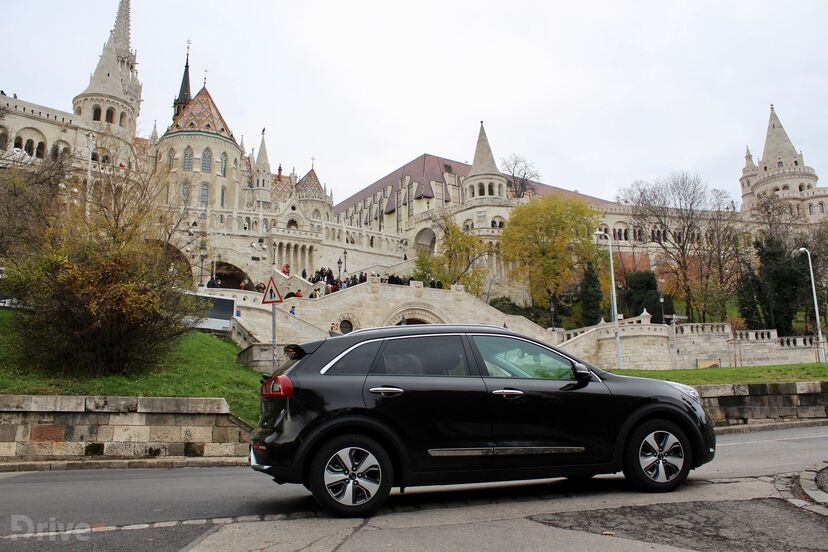 Kia Niro Plug-in Hybrid (2017)