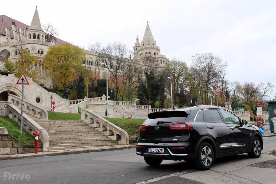 Kia Niro Plug-in Hybrid (2017)