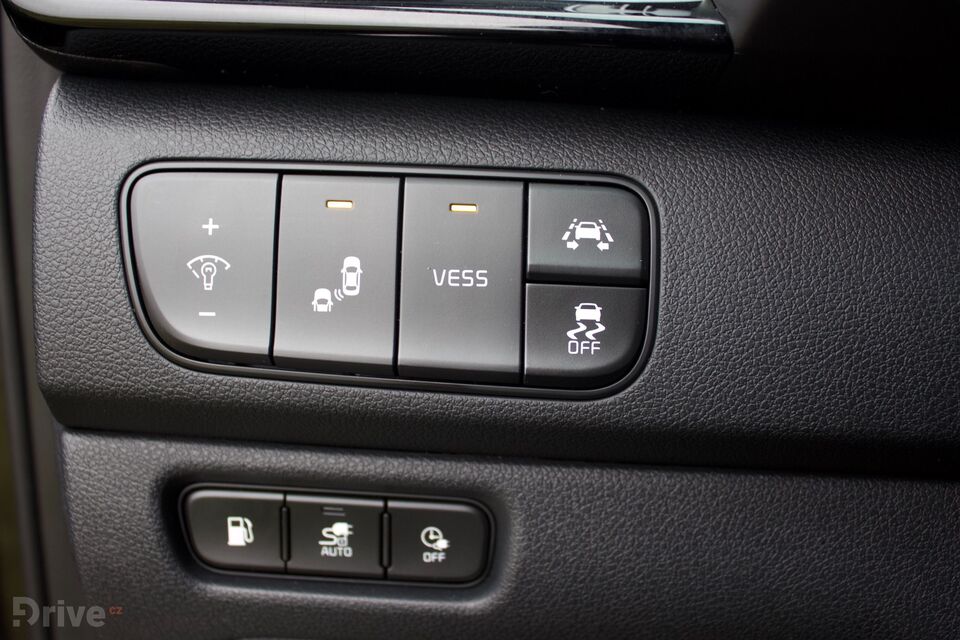 Kia Niro Plug-in Hybrid (2017)