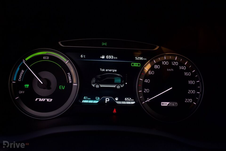 Kia Niro Plug-in Hybrid (2017)