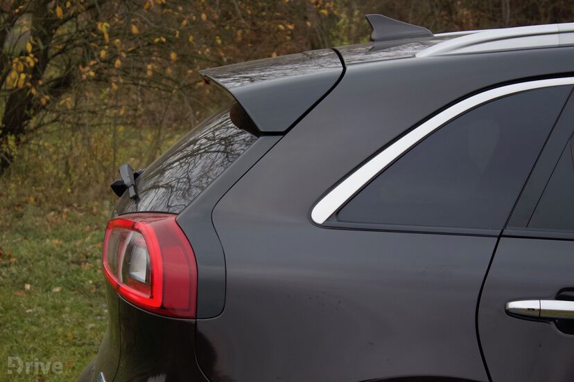 Kia Niro Plug-in Hybrid (2017)