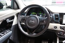Kia Niro Plug-in Hybrid (2017)