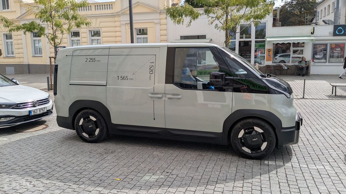 Kia PV5 Cargo