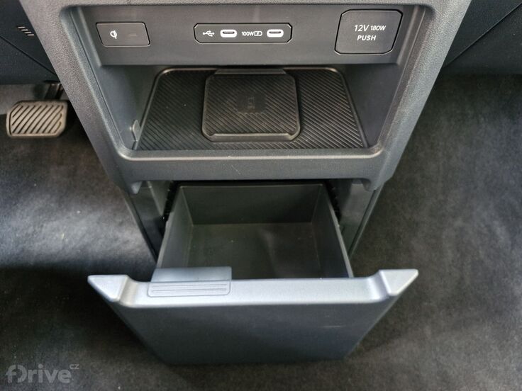 Kia PV5 Passenger Elite (2026)