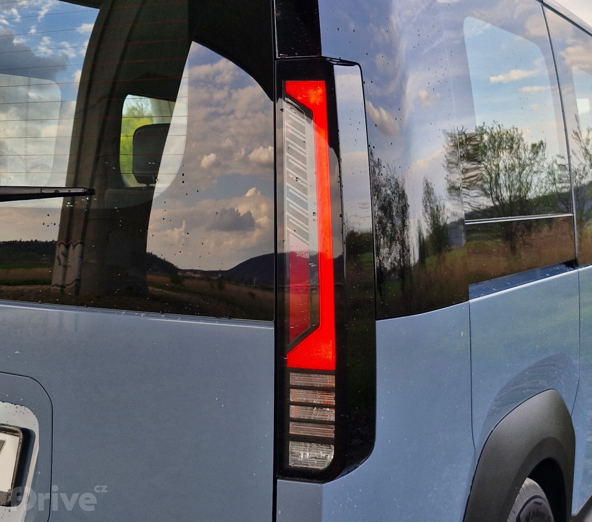 Kia PV5 Passenger Elite (2026)