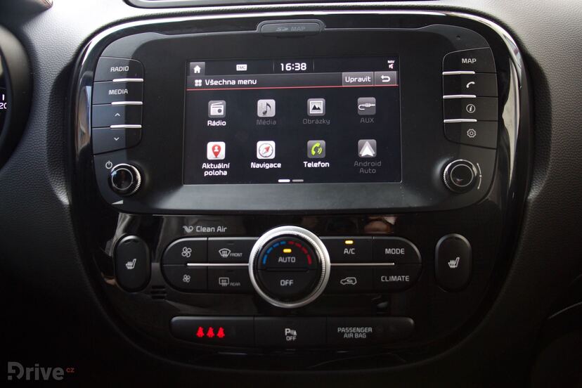 Kia Soul T-GDI infotainment