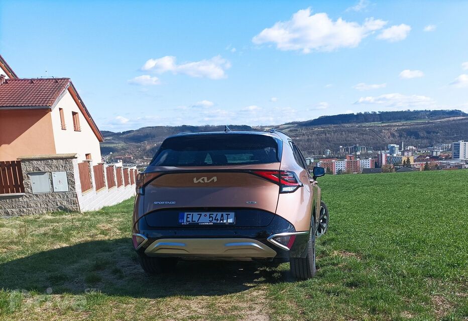 Kia Sportage 1.6 T-GDI PHEV (2022)