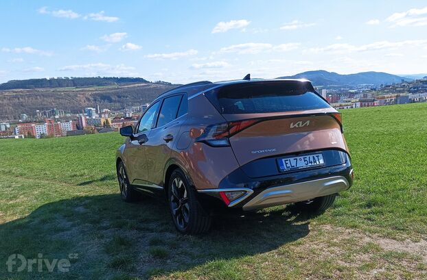 Kia Sportage 1.6 T-GDI PHEV (2022)