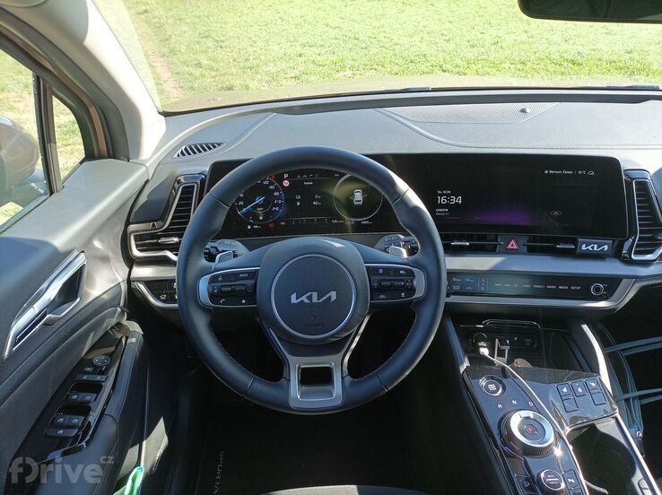 Kia Sportage 1.6 T-GDI PHEV (2022)