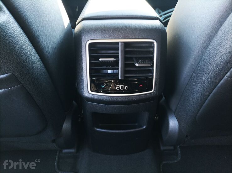 Kia Sportage 1.6 T-GDI PHEV (2022)