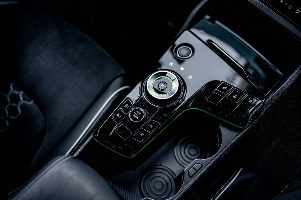 Kia Sportage HEV (hybrid) - interiér