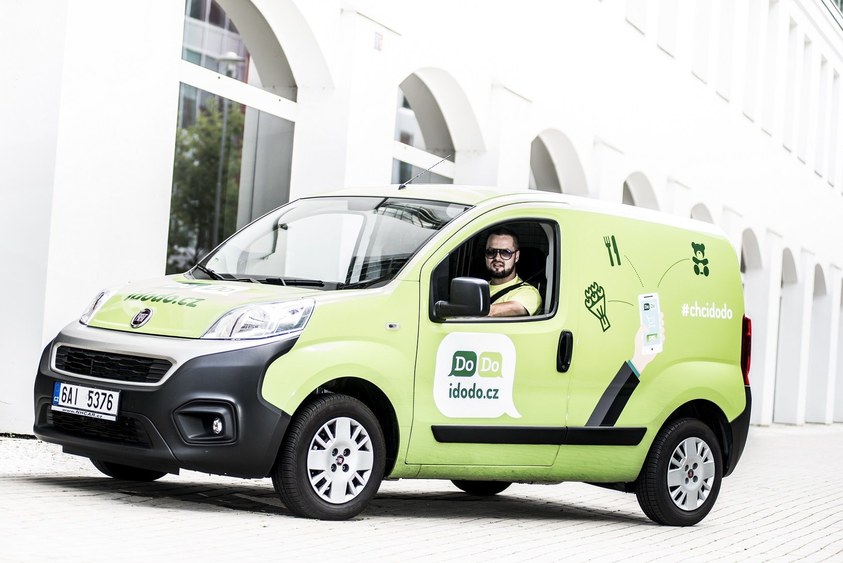 Kurýrní služba DoDo