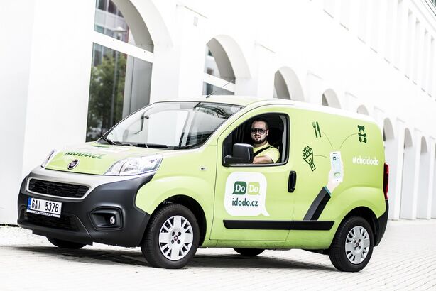 Kurýrní služba DoDo