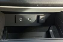 Land Rover Defender 130 D300 MHEV