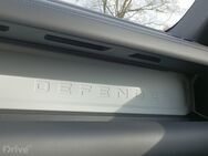 Land Rover Defender 130 D300 MHEV
