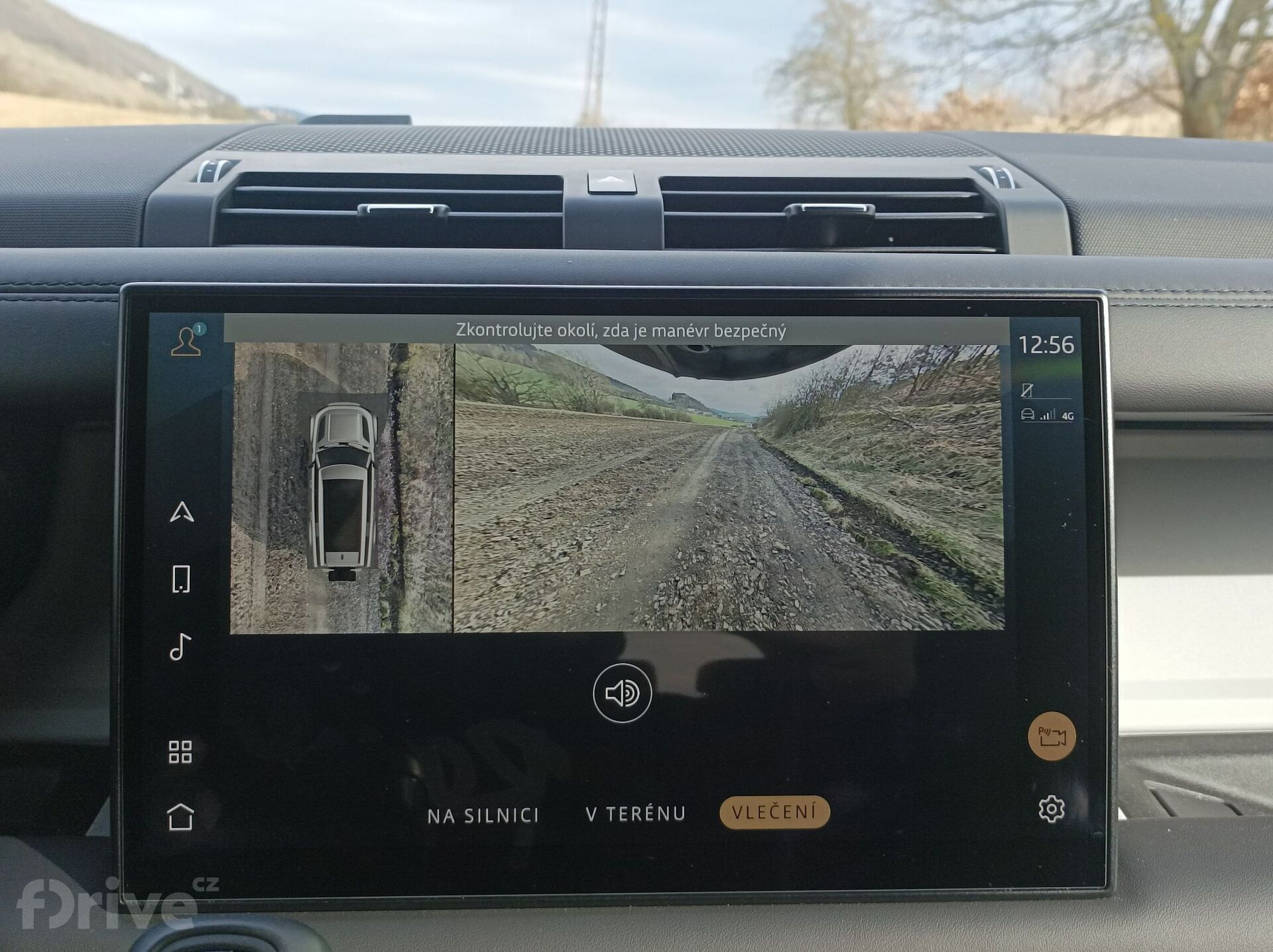 Land Rover Defender 130 D300 MHEV