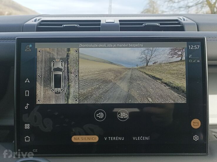 Land Rover Defender 130 D300 MHEV