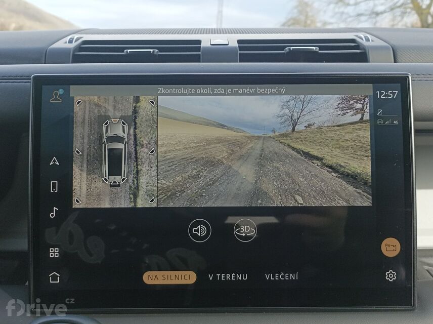 Land Rover Defender 130 D300 MHEV