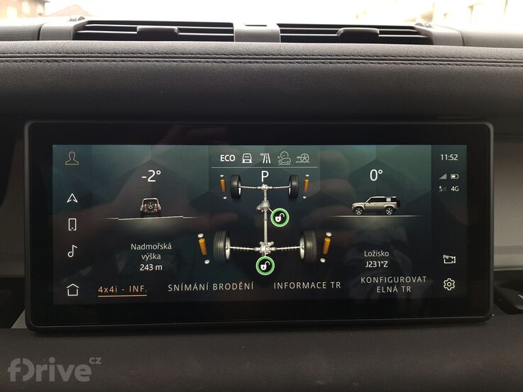 Land Rover Defender P400