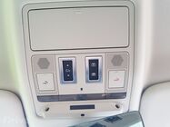 Land Rover Defender P400