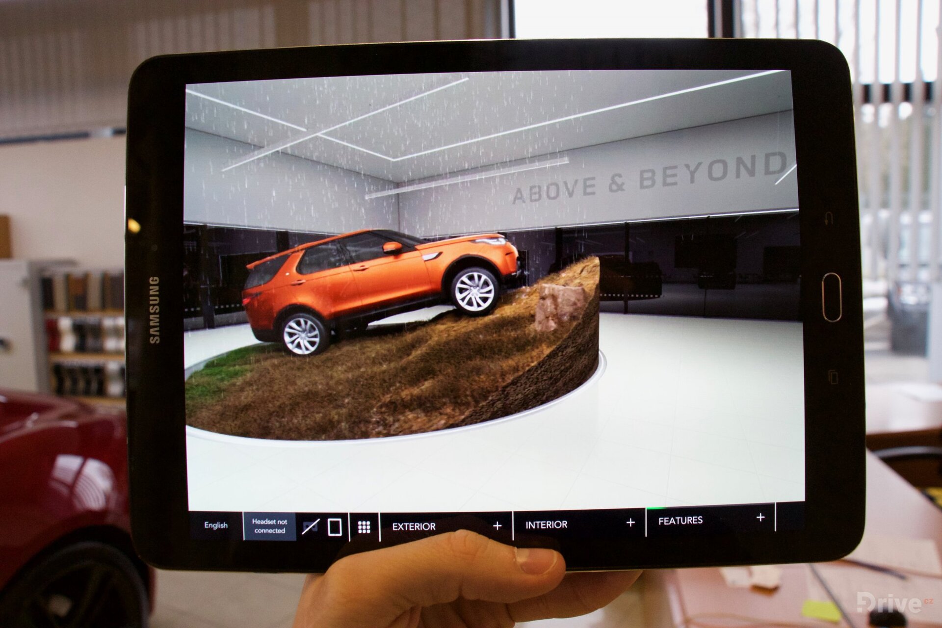 Land Rover Discovery v rozšířené realitě