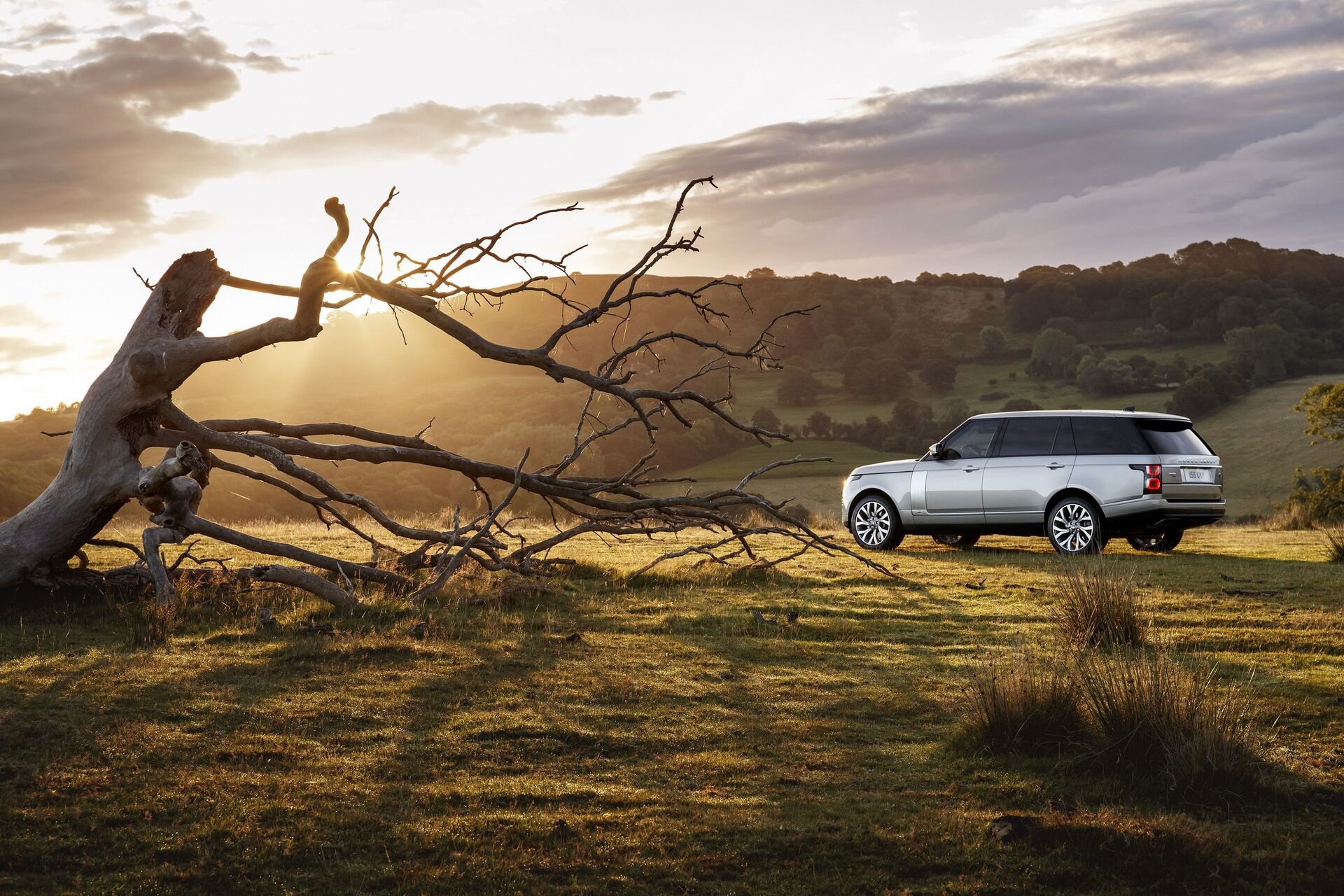 Land Rover Range Rover P400e