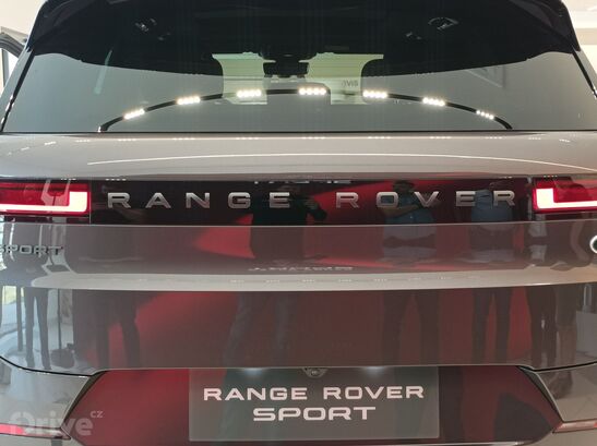 Land Rover Range Rover Sport (2022)