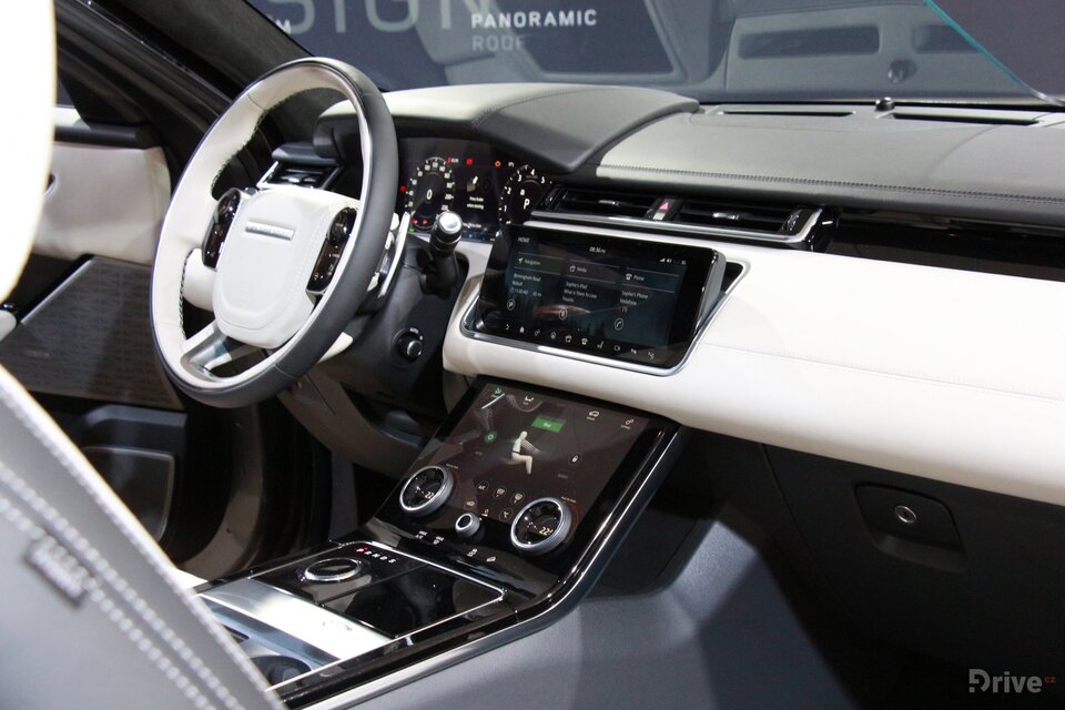 Land Rover Range Rover Velar - první pohled