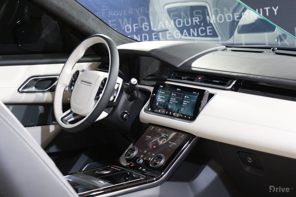 Land Rover Range Rover Velar