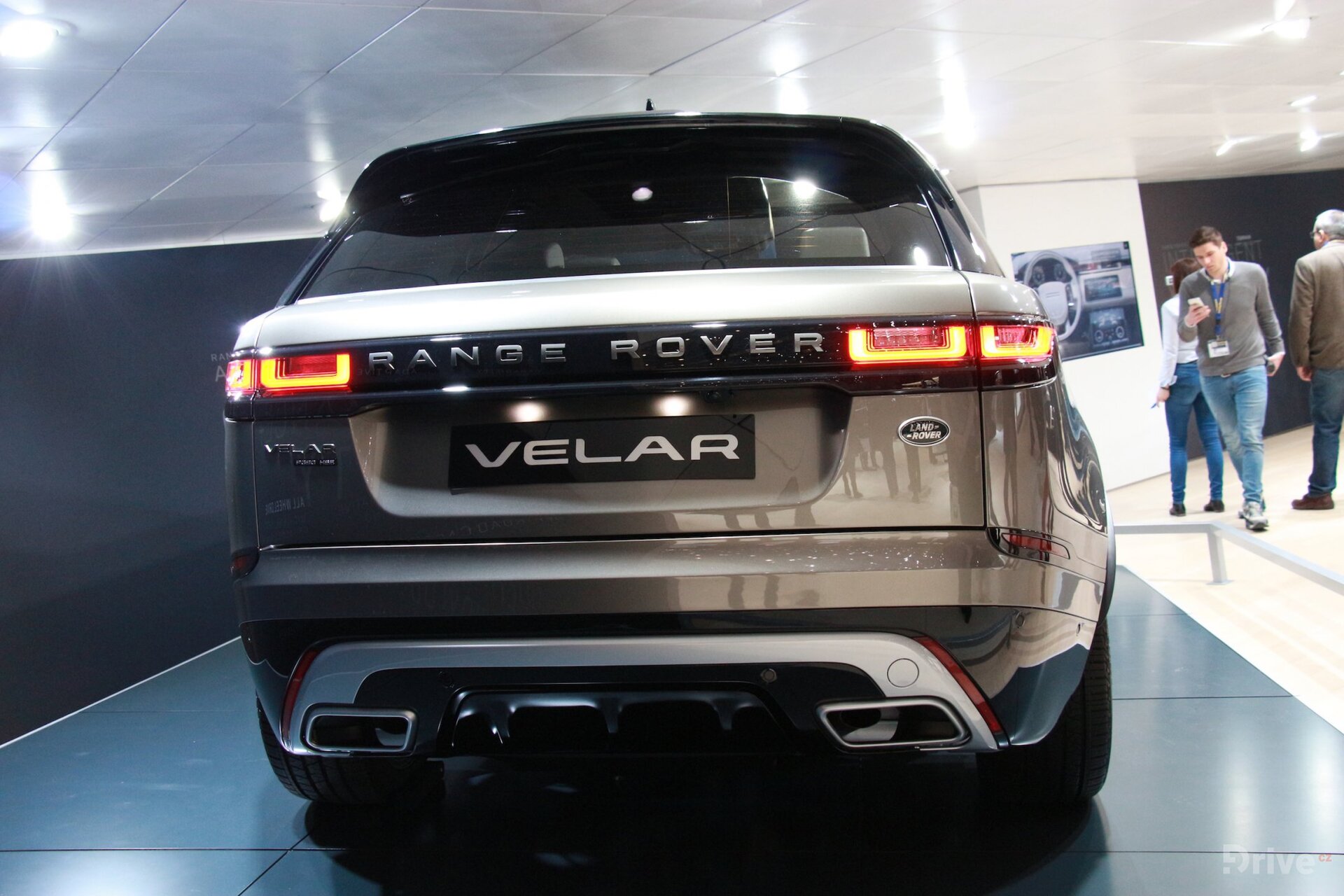 Land Rover Range Rover Velar