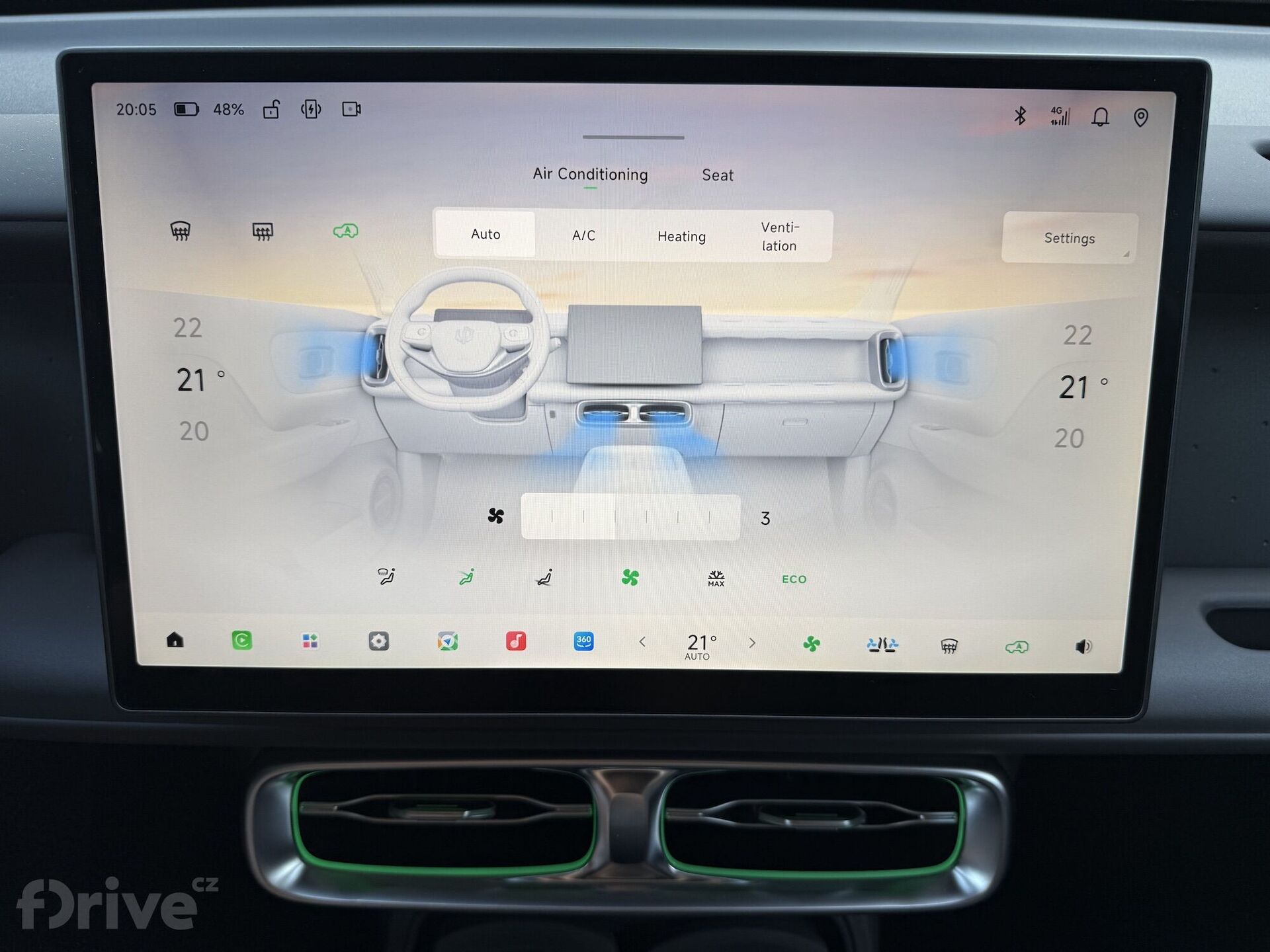 Leapmotor B10 EV Hybrid