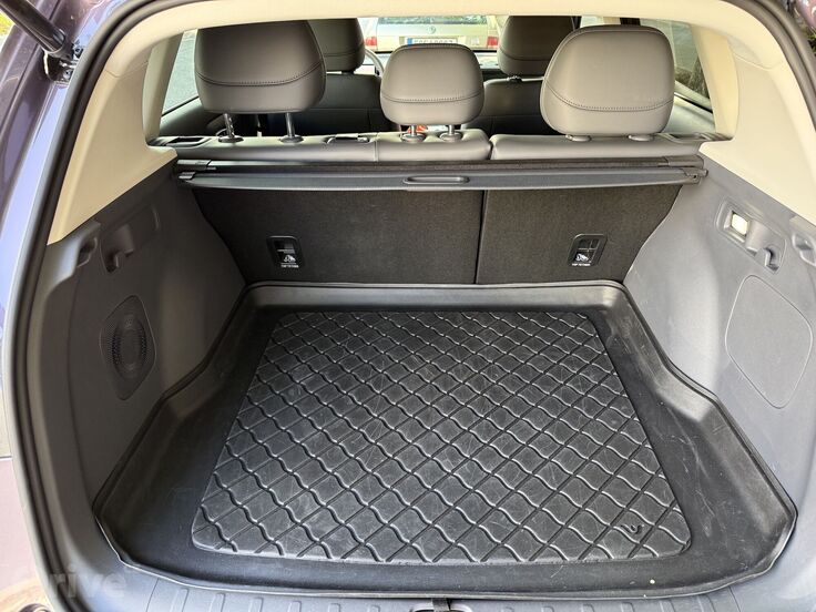 Leapmotor B10 EV Hybrid