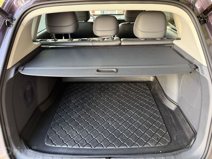 Leapmotor B10 EV Hybrid