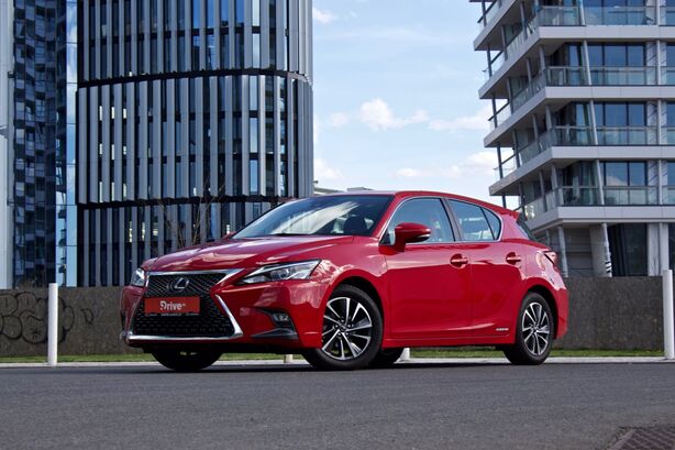 Lexus CT 200h (2011)