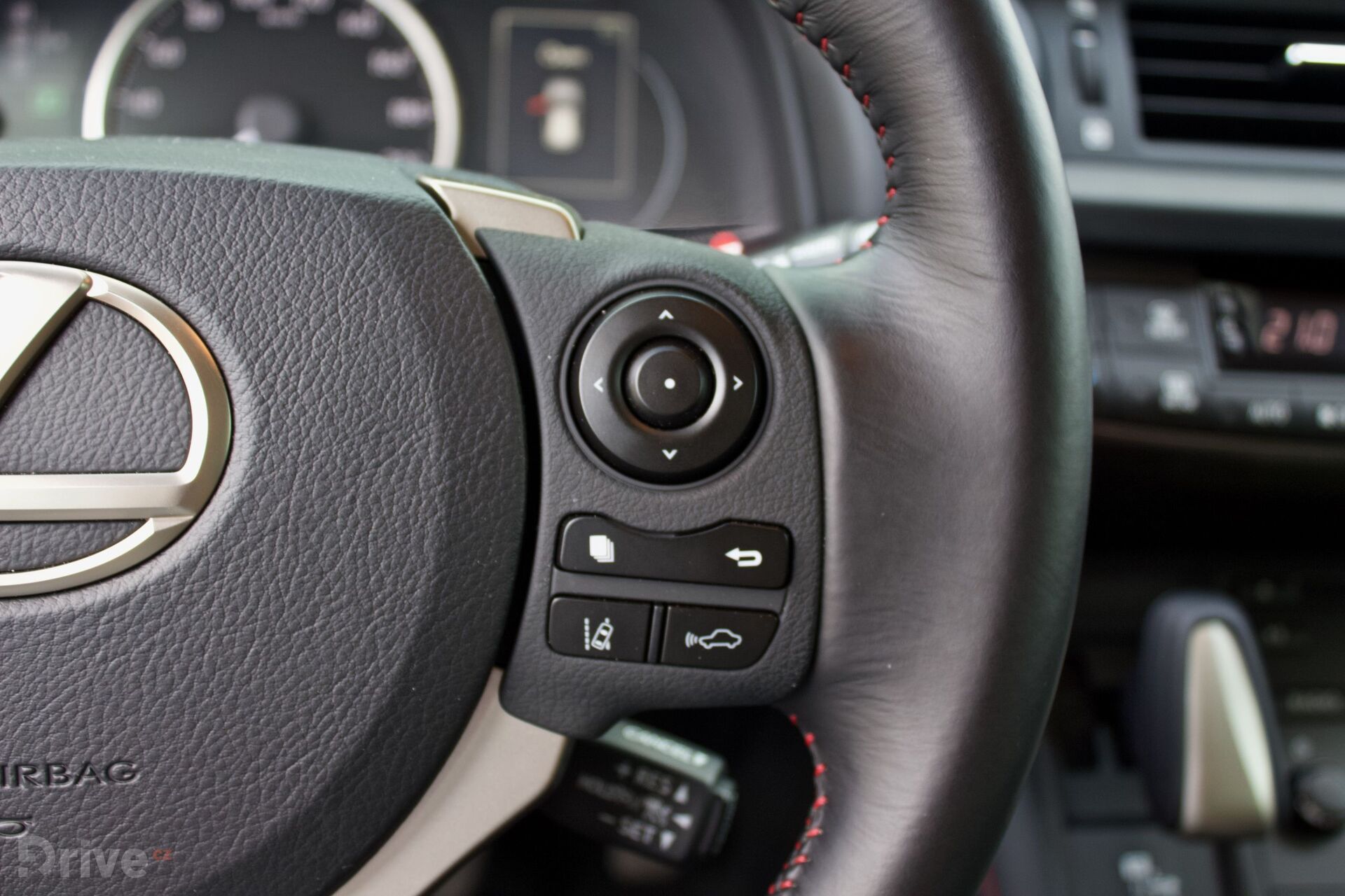 Lexus CT 200h (2011)