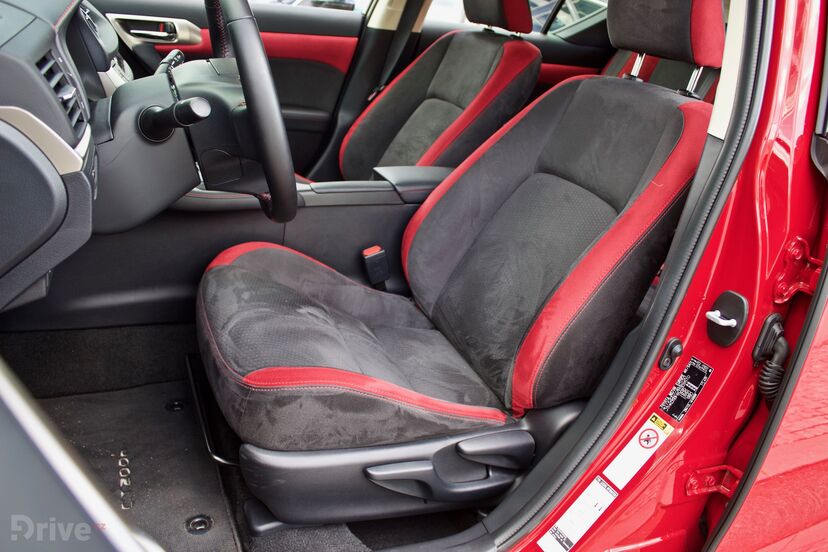 Lexus CT 200h (2011)