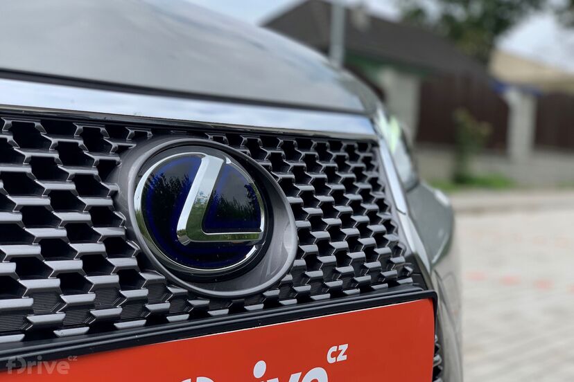 Lexus CT 200h (2011)